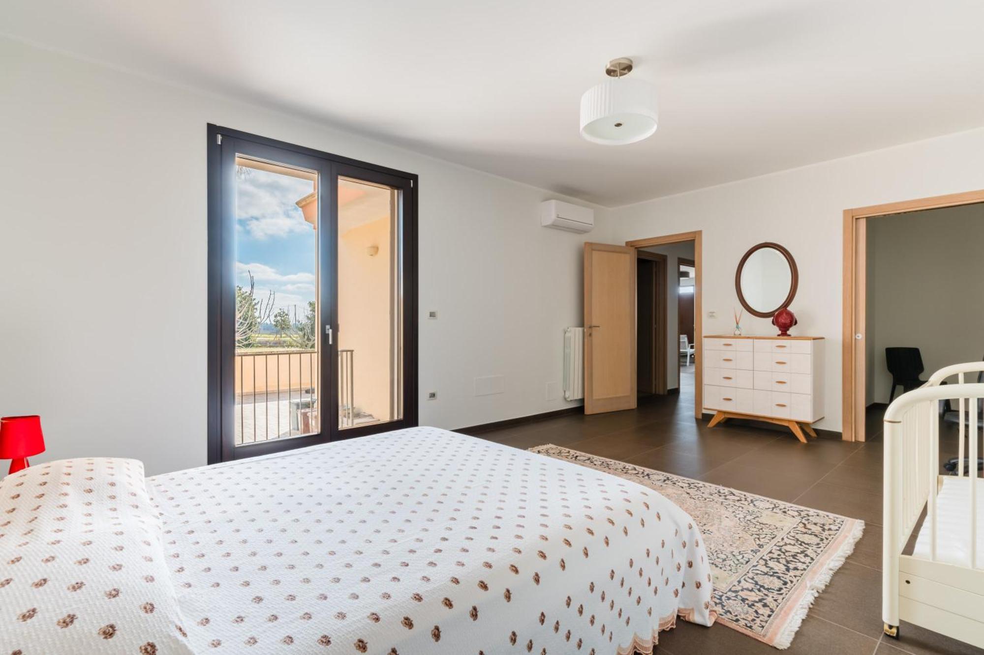 Intera Villa Ad Uso Esclusivo Con 2 Bagni 4 Camere Da Letto,Garage,Giardino,Area Fitness,Lavatrice,Wifi Tuglie Exterior photo