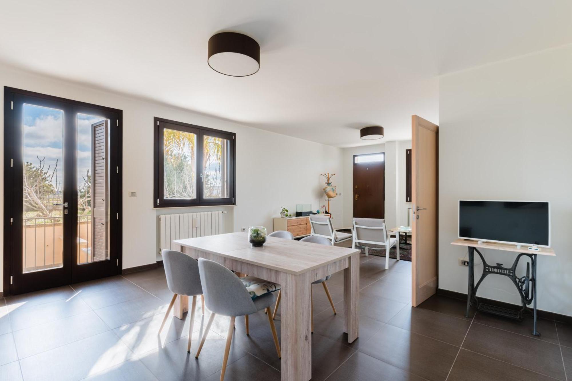 Intera Villa Ad Uso Esclusivo Con 2 Bagni 4 Camere Da Letto,Garage,Giardino,Area Fitness,Lavatrice,Wifi Tuglie Exterior photo